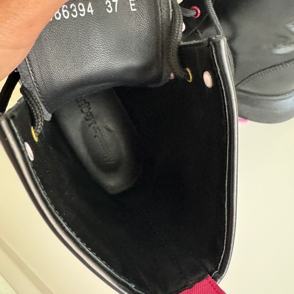 Alexander MaQueen black boots - Picture 4 of 6